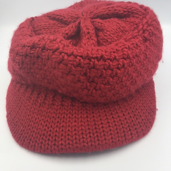 Super Thick Knit Ladies Maroon/Red Cap with Visor - Picture 4 of 6